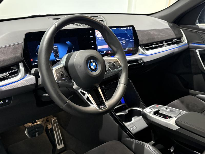 BMW iX2 xDrive 30