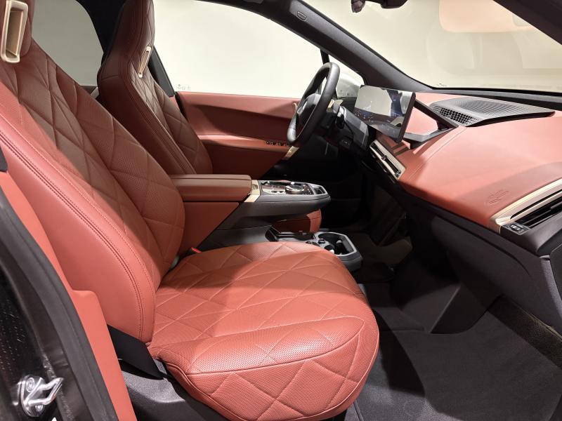 BMW iX xDrive 40