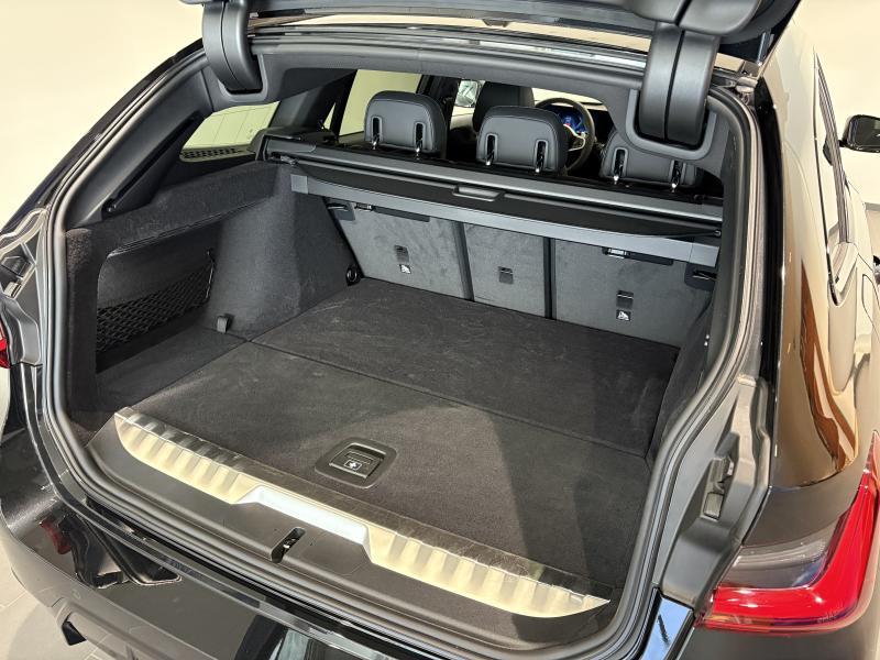 BMW Serie 3 330 e xDrive Touring