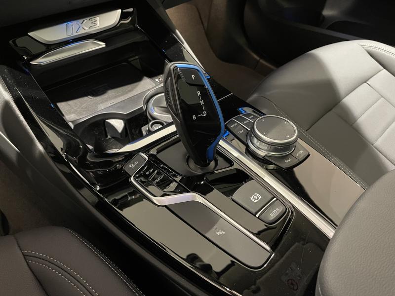 BMW iX3 Inspiring