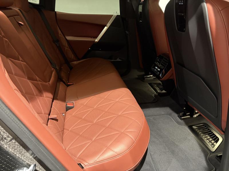 BMW iX xDrive 40